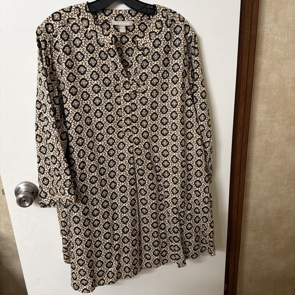 Woman Within Sz 1X (22/24) V Neck Slip Over Blouse 100% Rayon